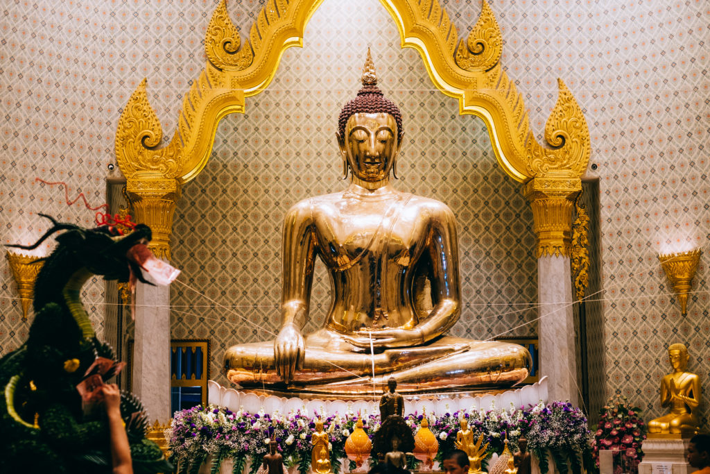 Golden-Buddha-im-Wat-Traimit-in-Chinatown-Bangkok